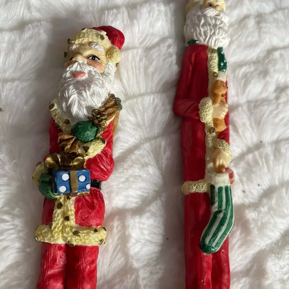 SET OF 2 Wooden Carved Painted Santa Holiday‎ Christmas Figurines Decor Small